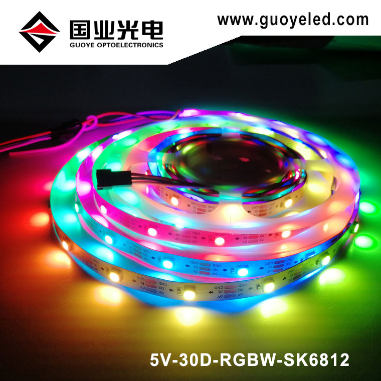 Tira led direccionable rgbw
